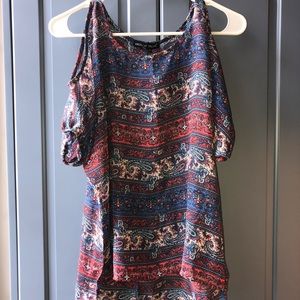 Short Sleeve Pattern Cold Shoulder Shirt